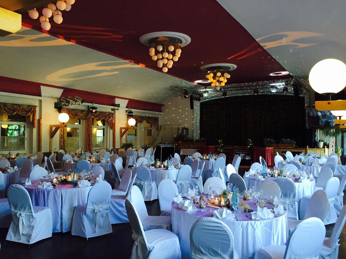 Georgenberg Hotel Шпремберг Екстериор снимка