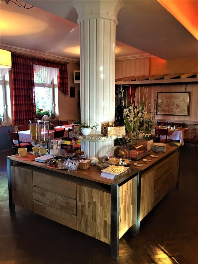 Georgenberg Hotel Шпремберг Екстериор снимка